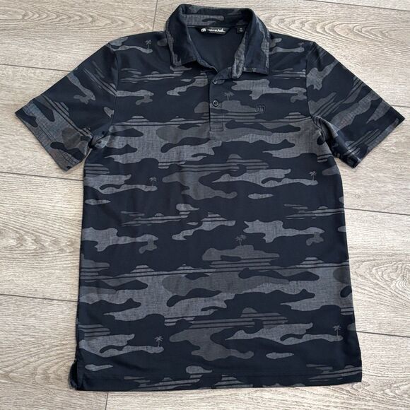 Travis Mathew Golf Polo Shirt Mens Medium Black Camo Palm Tree All Over Print - Picture 2 of 7
